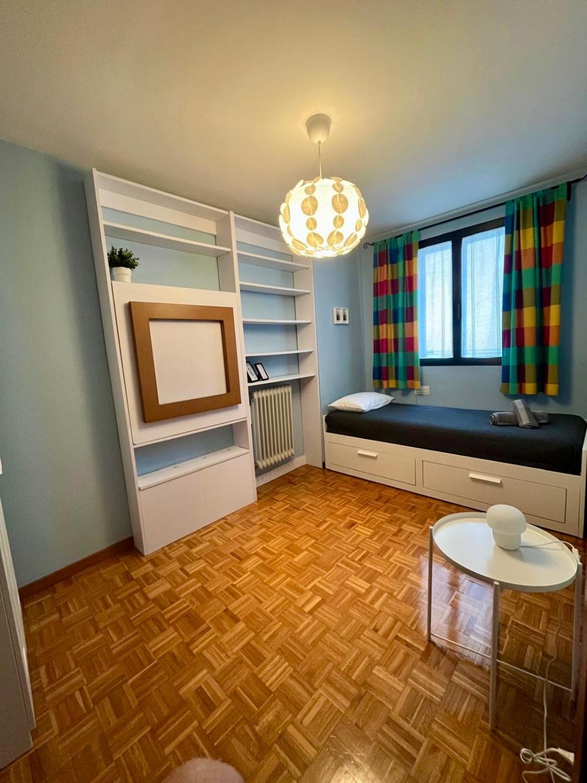 Encantador Apartamento En Estella-Lizarra Buitenkant foto